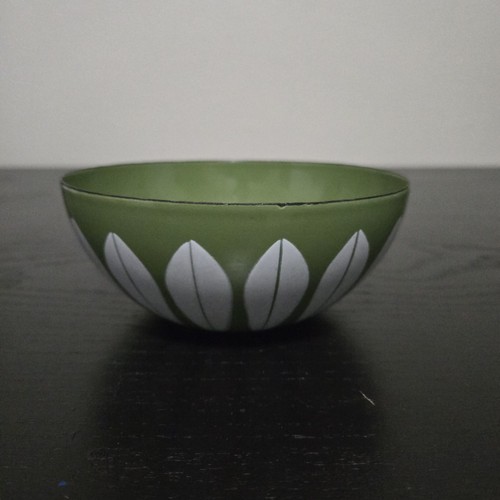 Cathrineholm enamelware lotus - cathrineholm,