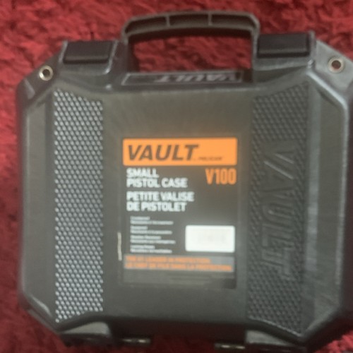 Vault pelican v100 - by,