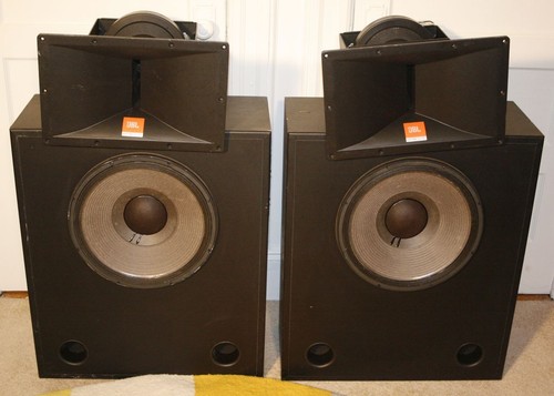 Jbl pro speakers - jbl,