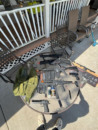 Airsoft lot full - airsoft, out