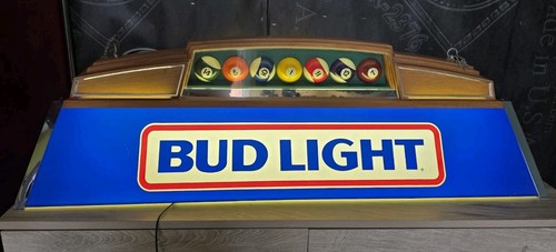 Vintage bud light billiard - light,