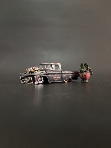 Hotwheels chevy truck - chevy,