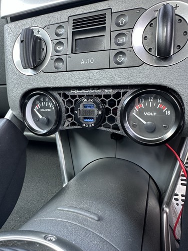 Audi mk1 dual 52mm - 52mm, dial