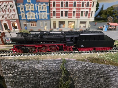 Roco steam locomotive - roco, br