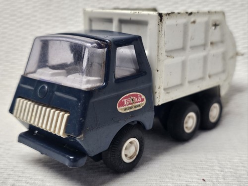 Vintage tonka garbage truck - vintage,