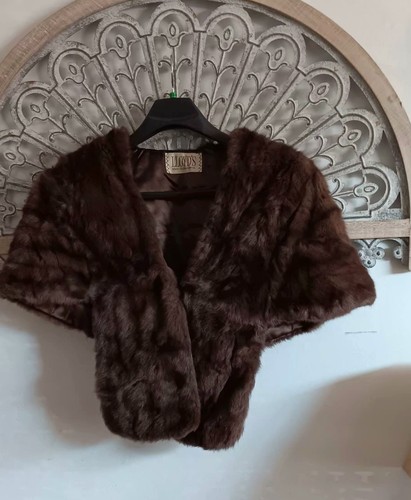 Beautiful brown 1960’s