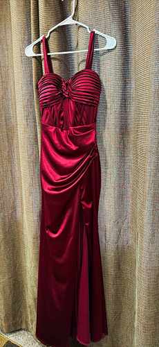 Emerald sundae burgundy satin - burgundy,