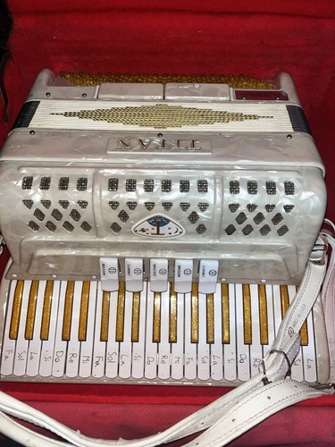 Titan custom accordion
