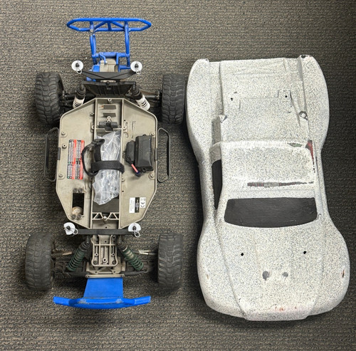 Traxxas slash 2wd - slash, 1/10