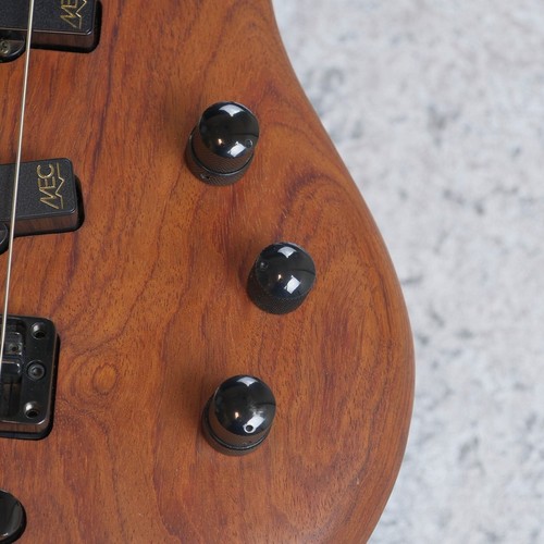 Warwick thumb bass string - 4,