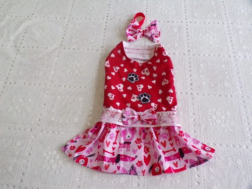 Pet dog dress valentine - pet, dress,