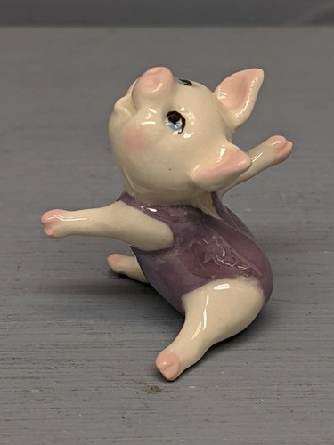 Retired hagen renaker - hagen,
