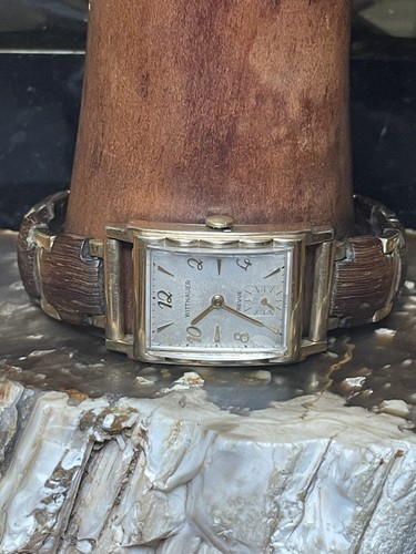 Rare vintage wittnauer - rare, revue