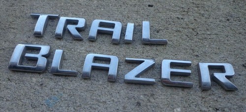 Chevy trailblazer emblem - trailblazer,