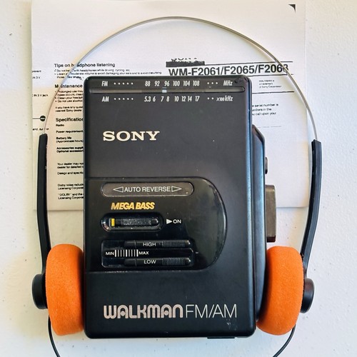 Sony walkman f2065 fm - walkman, am/fm