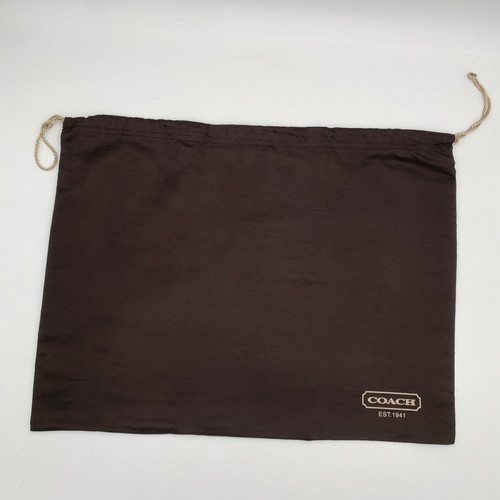 Coach est 1941 dust - 1941, |