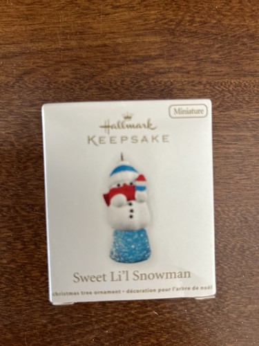 2011 hallmark sweet lil - sweet,