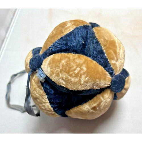 Antique amish puzzle ball pin - amish,
