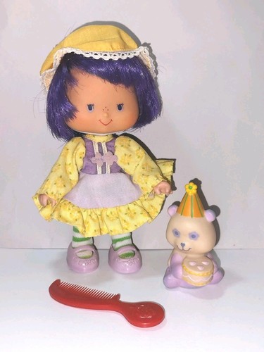 Vintage strawberry shortcake - vintage,
