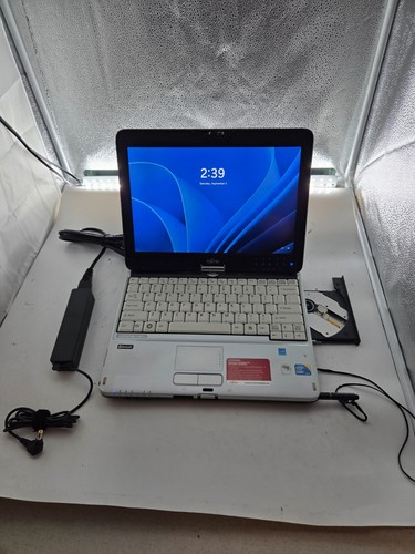 LifeBookT730w/Charger&Stylus
