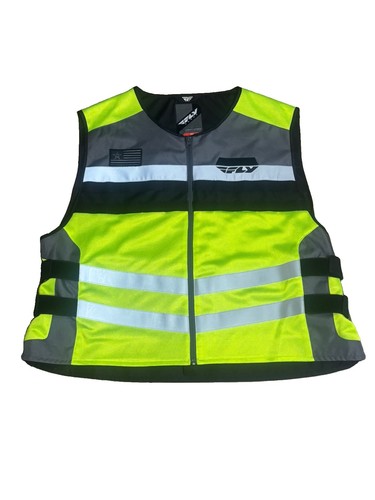 Fly racing fast - pass, vis