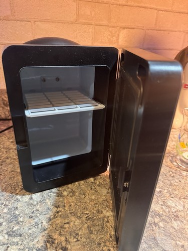 Mini fridge k4107mbrk black - black, 4l