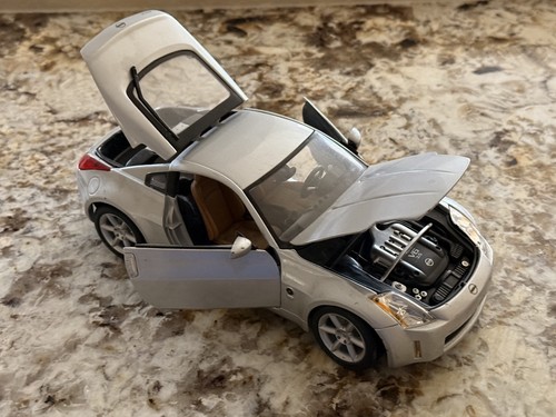 Maisto nissan 350z nismo - 350z,