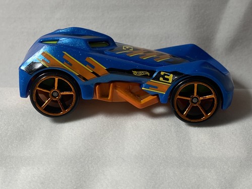 2014 hot wheels blue - hot, rd-03