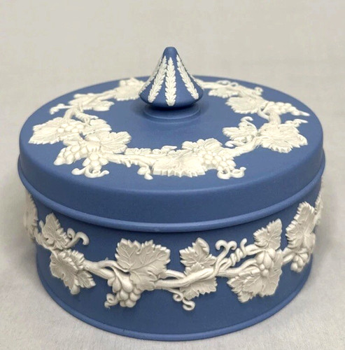 Wedgwood blue jasperware - wedgwood,
