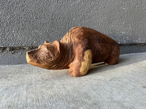 Bear sculpture california - bear,