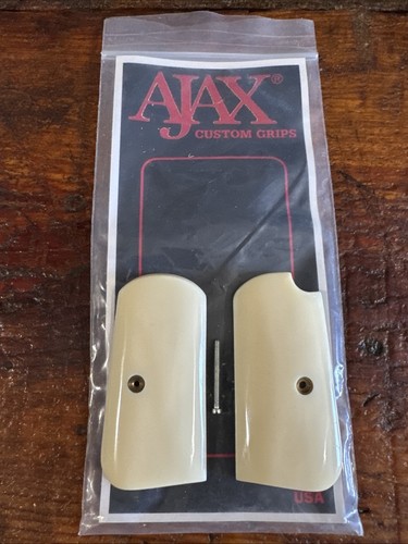 Ajax custom grips colt - #19,