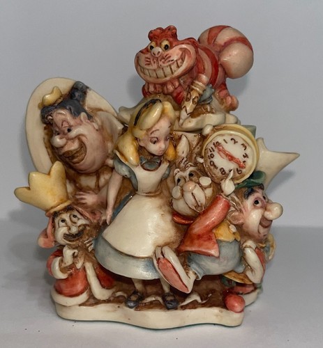 Disney alice wonderland - alice, in