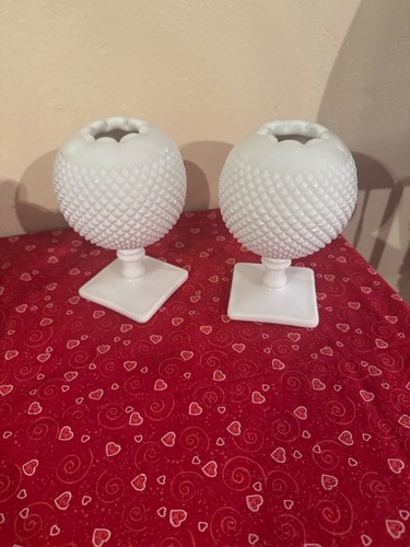Vintage pair westmoreland - pair, milk