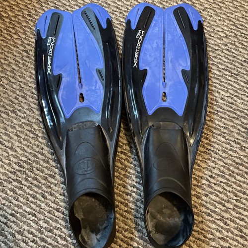 Pre owned blue black tusa - blue,