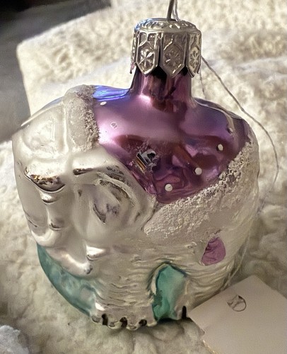Vintage white elephant - white,