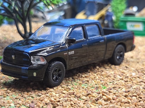 2016 dodge ram 1500 - 1/64,