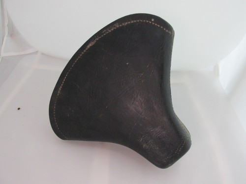 Piaggio saddle seat and post - and,