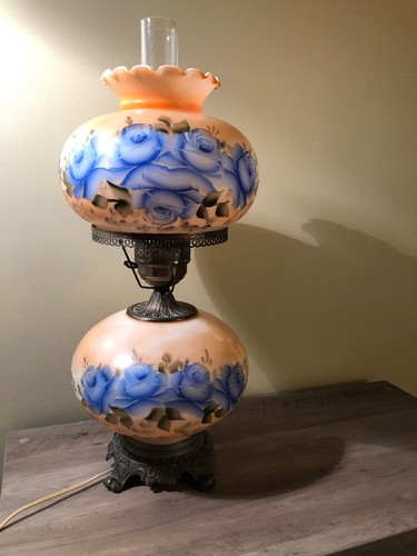 Vtg gwtw parlor electric - vtg, table