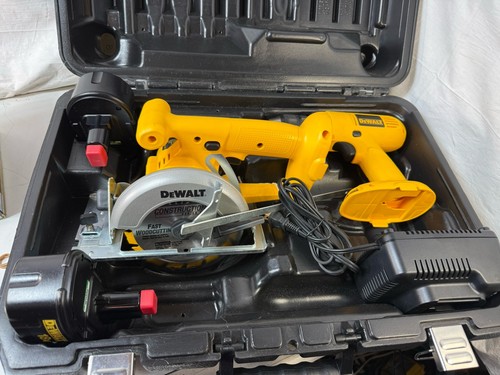Dewalt 18v cordless tool - dewalt,