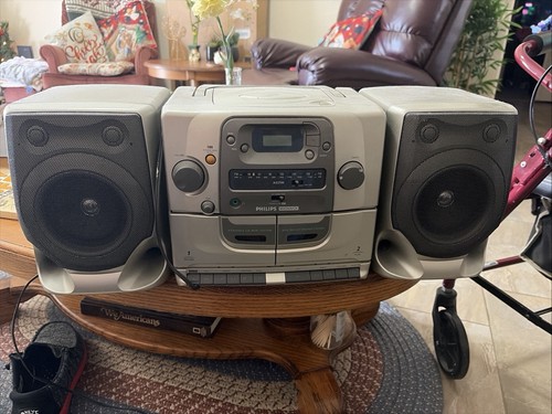 Magnavox az2700 boombox - az2700/17,
