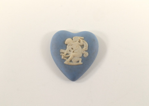 Wedgwood heart with cherub - wedgwood,
