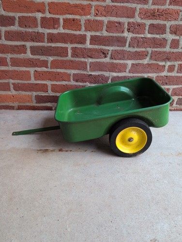 Ertl john deere pedal - john,