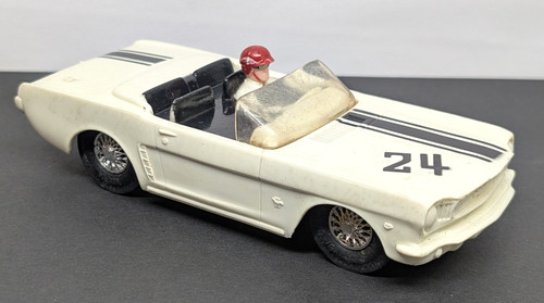 Marx mustang convertible 32 - mustang,