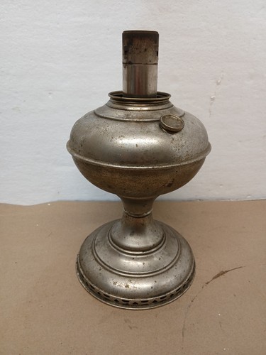Antique kerosene oil lamp - antique,