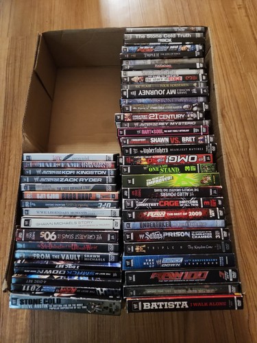 Lot wwe dvds triple - dvds, h