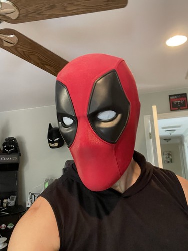 Deadpool magnetic helmet - deadpool,