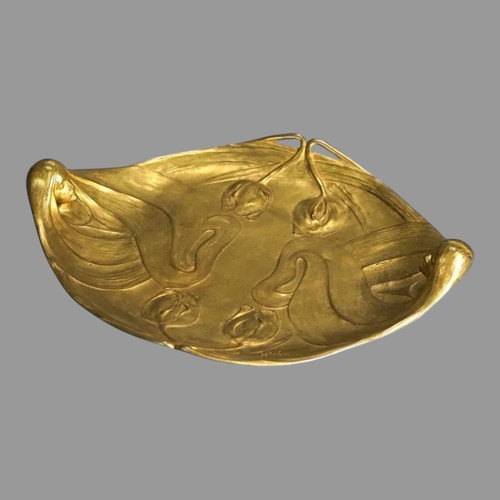 Art nouveau large - art, bronze