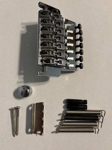 Ibanez pro edge tremolo - ibanez, lo-pro