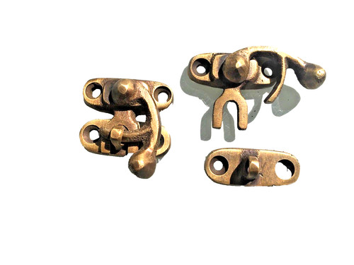 Nice tiny small - , latch