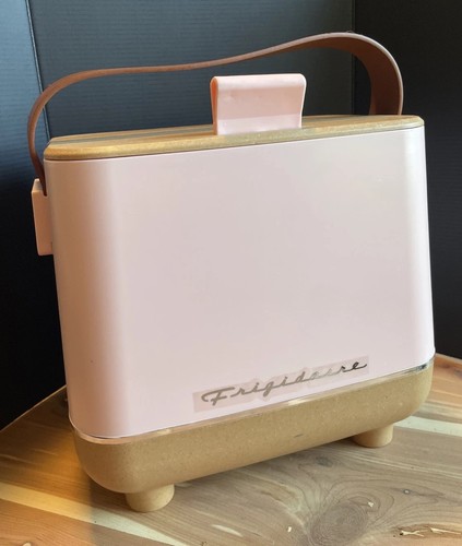 Frigidaire pink can retro - pink,